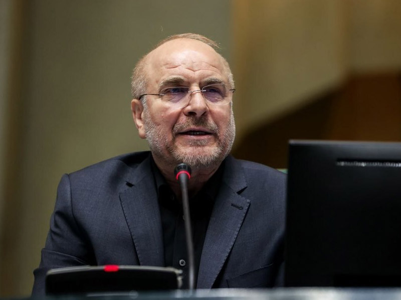 قالیباف: هرگز سلطه را نمی‌پذیریم و با استکبار مبارزه می‌کنیم/ کشوری که استقلال ندارد عزت ملی ندارد/ جنگ ۱۲ روزه چهره ثابت استکبار را رو کرد/ پمپاژ ناامیدی سلاح رسانه‌ای استکبار علیه جوانان ایران/ مرگ بر آمریکا یعنی مرگ بر منطق استکبار و سلطه